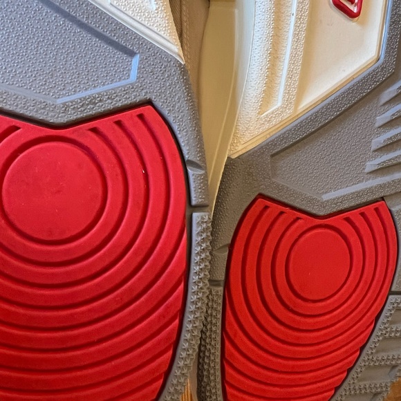 Nike Air Jordan 3 Retro SE 12.5 Muslin University Red - Picture 14 of 16
